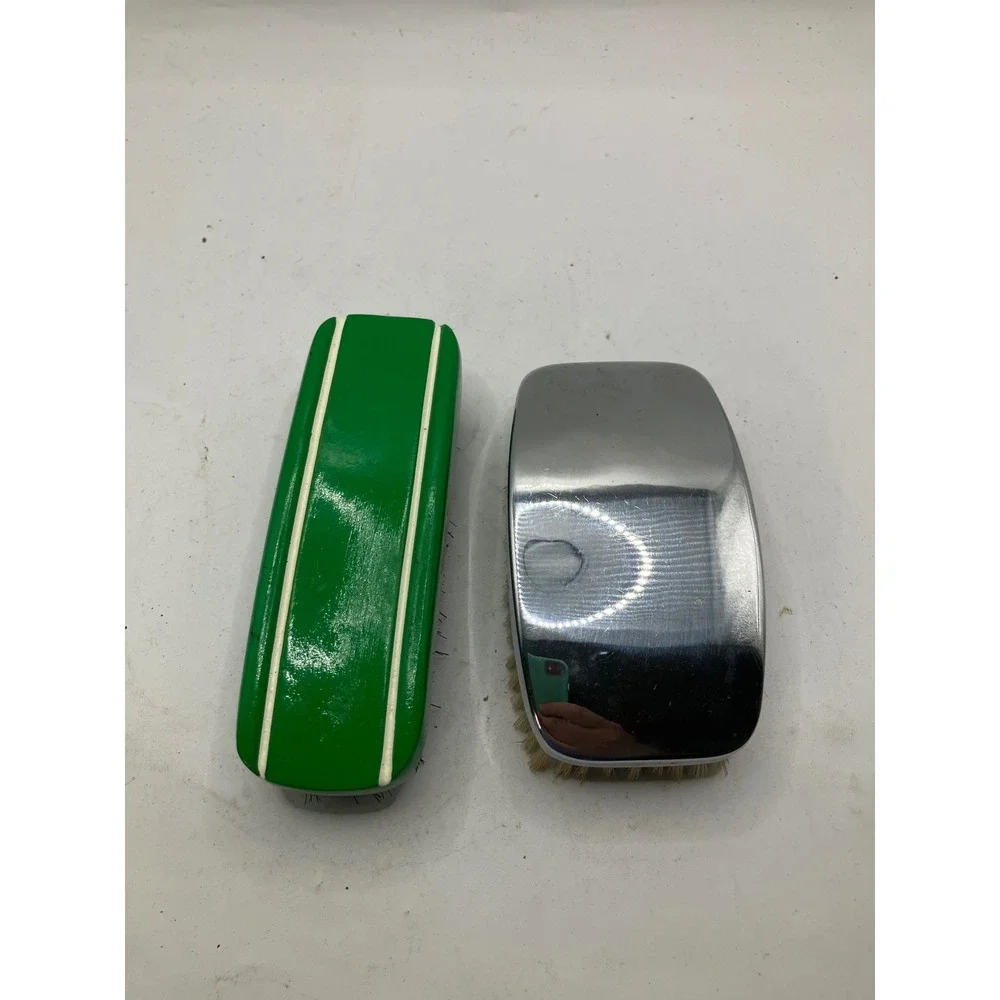 Vintage Globe H79 Horse Hair Grooming Brush‎ Set Chrome Green Equestrian